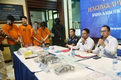 Four face death penalty in Bali over drugs