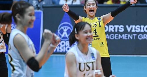 UST, Benilde open semis showdown