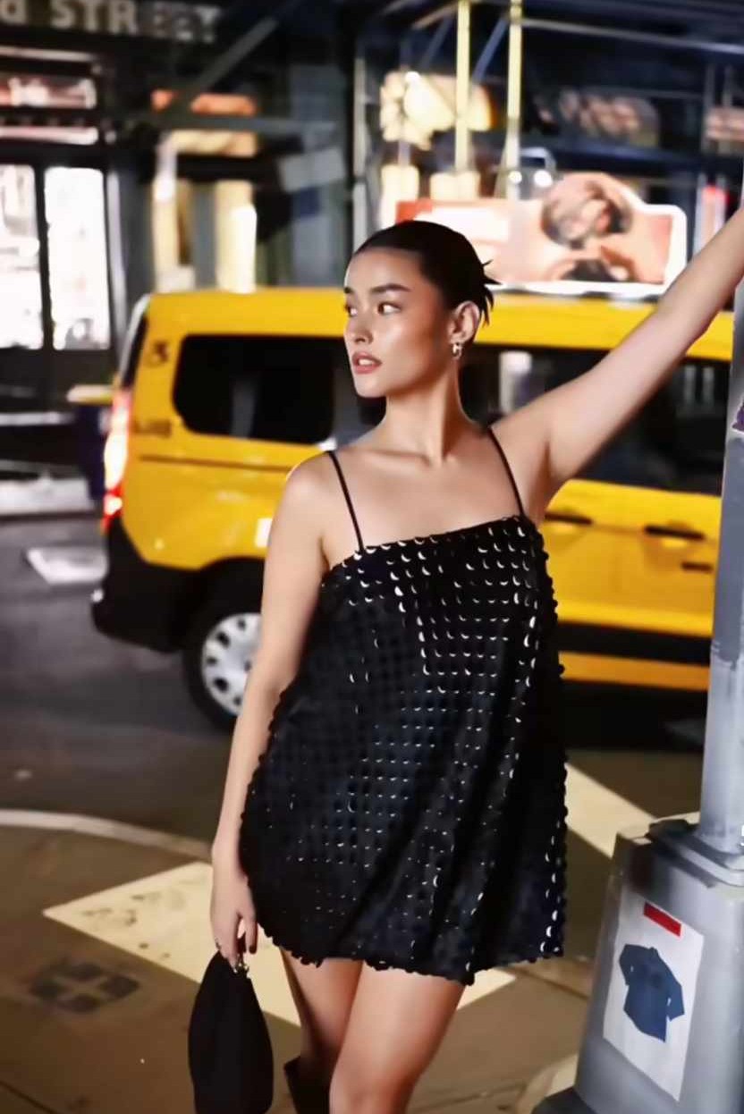 MAY bago na daw namamahala at namumuno sa karera ni Liza Soberano sa Hollywood.