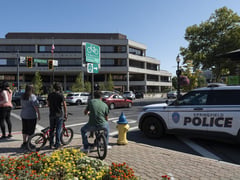 Town gets 33 hoax bomb threats over migrant conspiracies