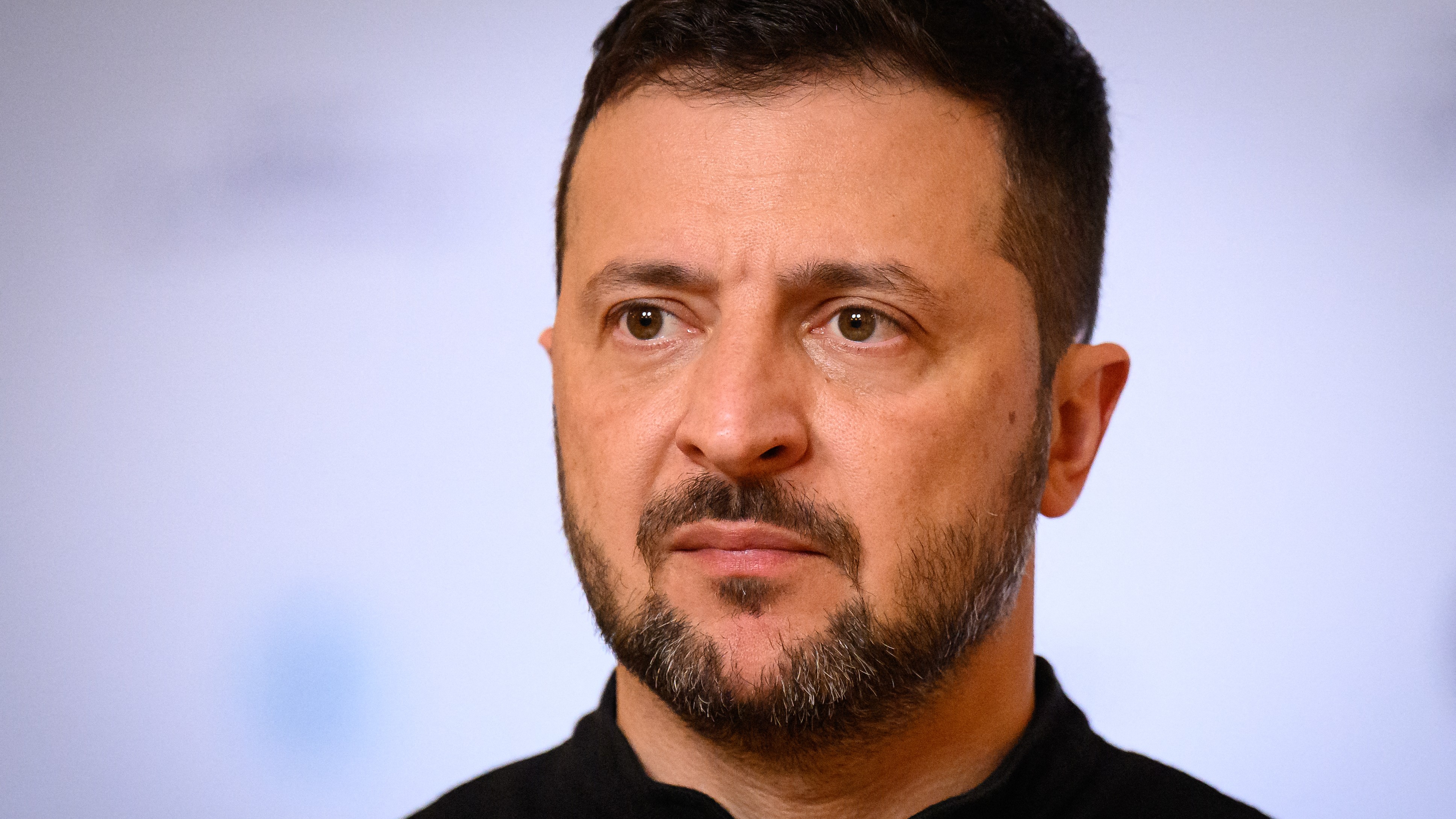 Zelensky says Russian attacks ongoing despite Putin's Easter truce
