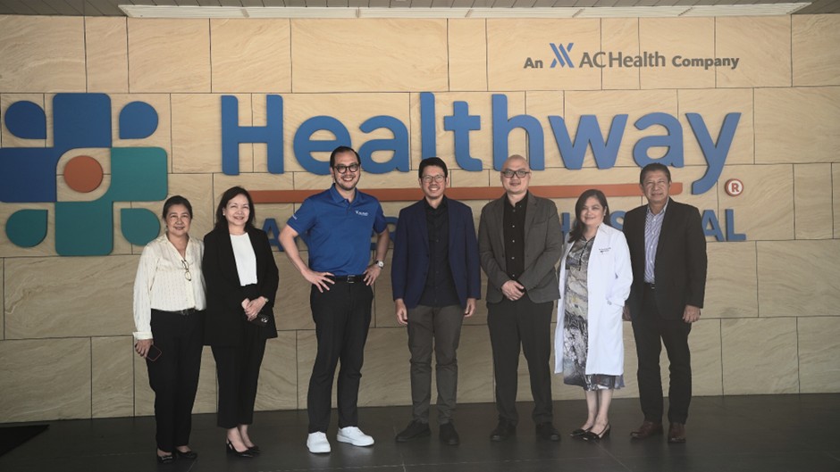 Fusion of the two giants in the healthcare sector was secured among (from left) HCCH chief finance officer Ruby Chiong, HCCH chief operating officer Jenara Roanna Ong; AC Health president and CEO Paolo Borromeo; PhilCare president and CEO Jaeger Tanco; PhilCare executive vice president for operations Raymond Tiangco; PhilCare medical director Eilyn Auste, MD; and Healthway medical network president and CEO Jaime Ysmael.