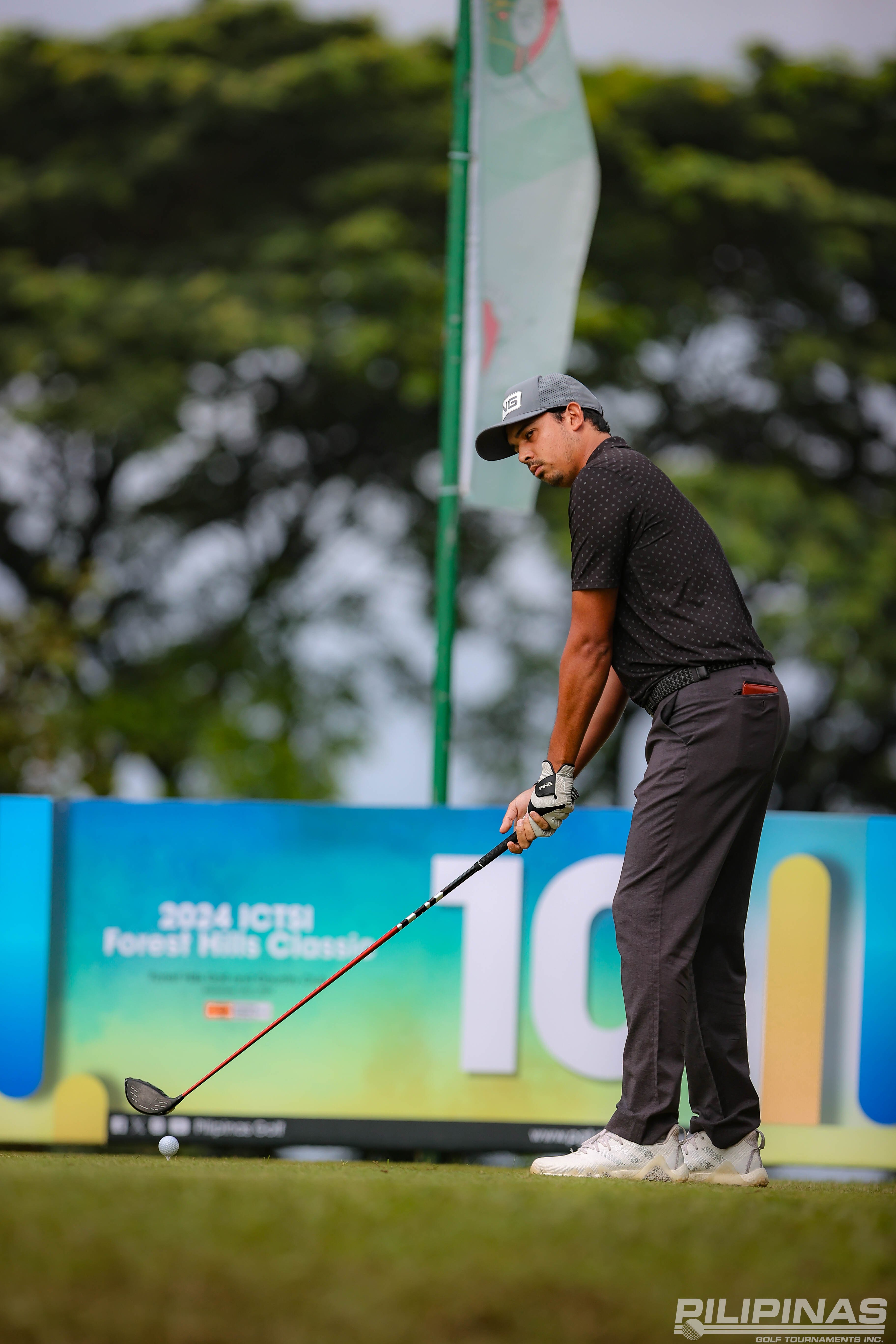PATIENCE PAYS OFF: Jahns sizzles with 2 eagles, posts 5-stroke lead