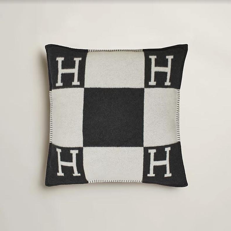 Hermes Avalon pillow.