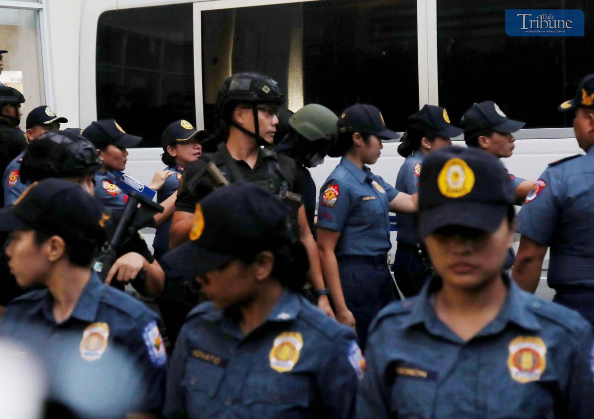 Alice Guo and police