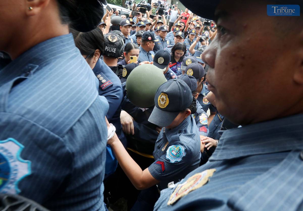 Alice Guo and police