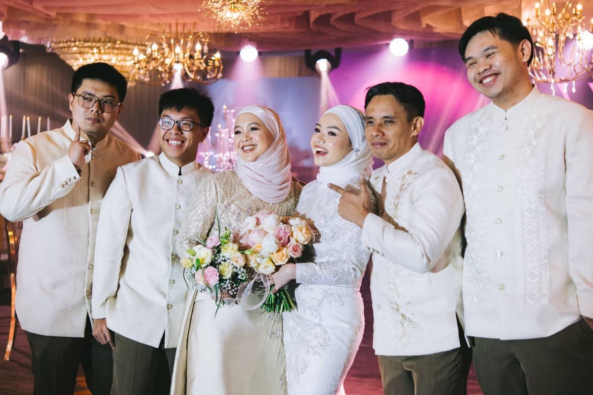 The bride with her family.