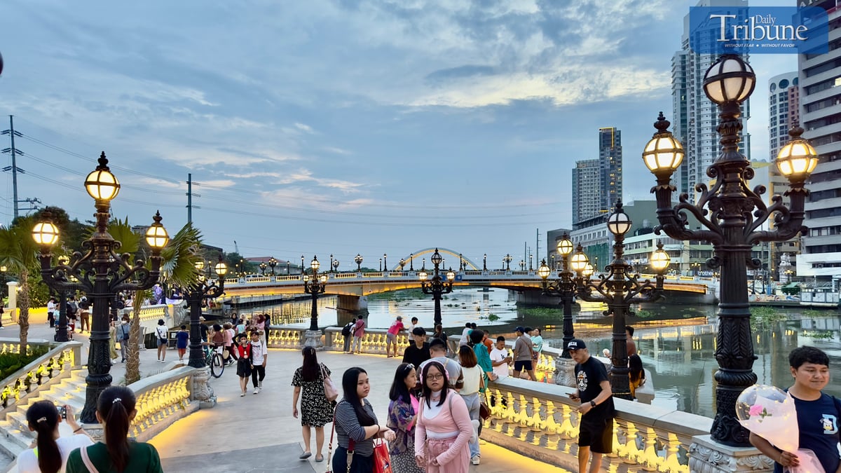 A BRIDGE TO THE BEAUTY OF THE PHILIPPINES