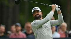 Ex-delivery man leads PGA Championship