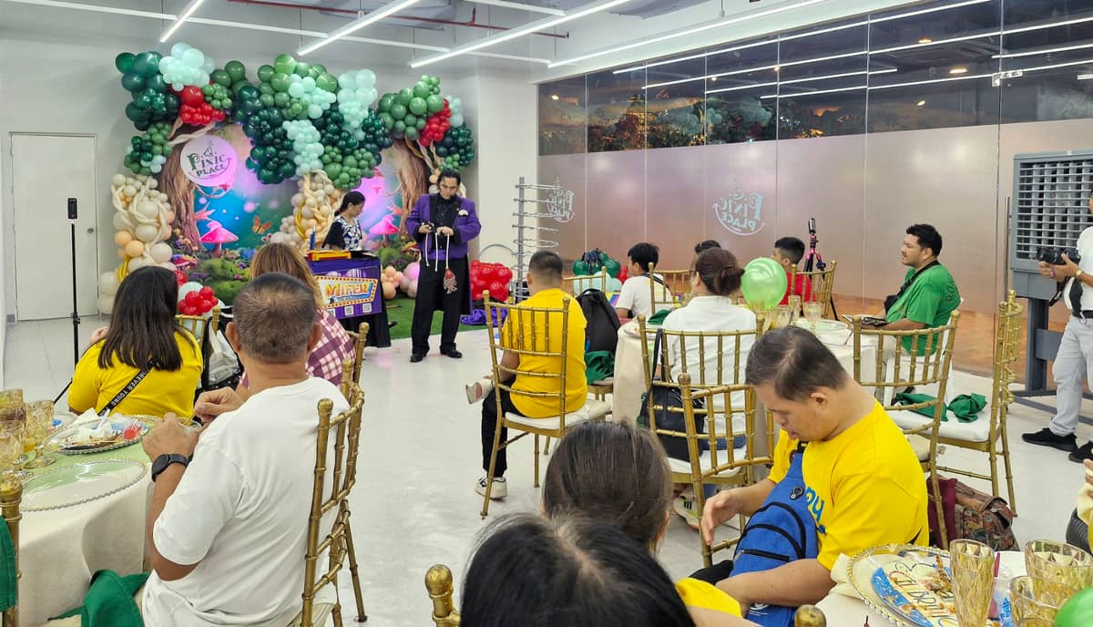 LOOK:  Children from the Down Syndrome Association of the Philippines, Inc. (DSAPI) and Hemophilia Advocates Philippines (HAP) enjoyed a magical show by Mifer the magician. | Photo by Patricia Ramirez