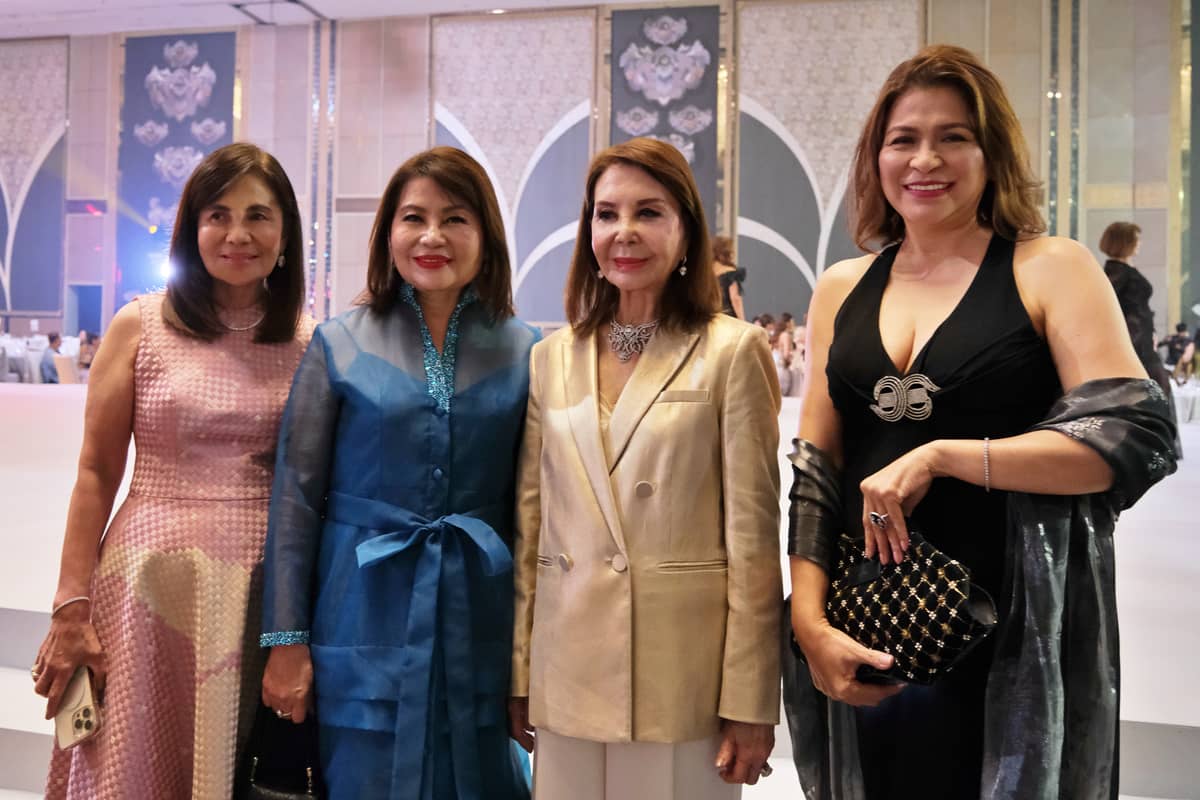 Bdwp board members: ipm Holdings’ Eisa Mercado, Consul Marian Ong, bdwp chair Consul Helen Ong, with Chingkee Mangcucang.