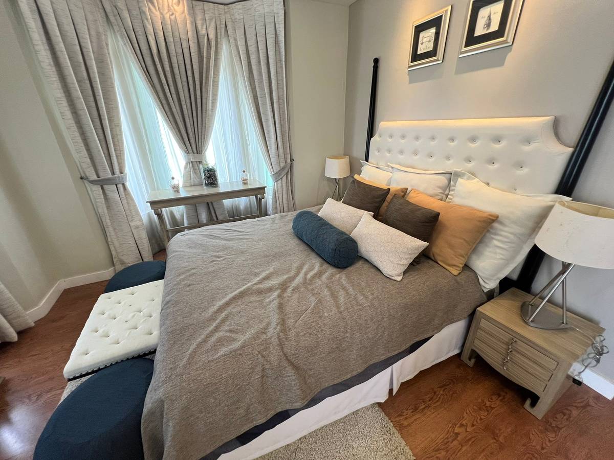 One bedroom at the Mansions.