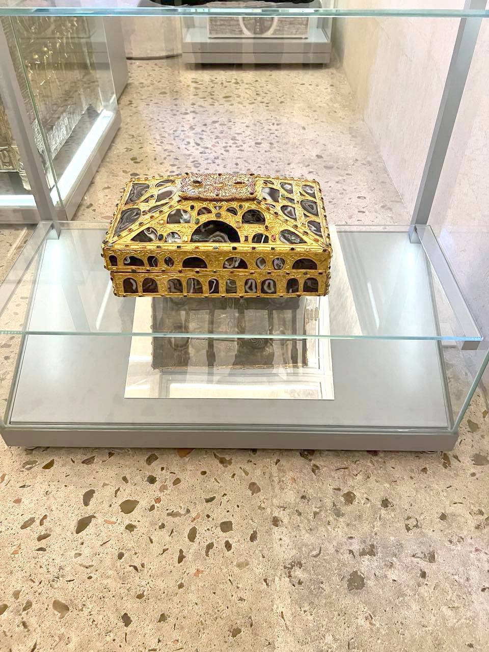 The Agate Casket.