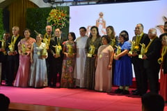 Alice Eduardo, Associate Justice Amy Lazaro-Javier honored at 21st UST alumni conferment