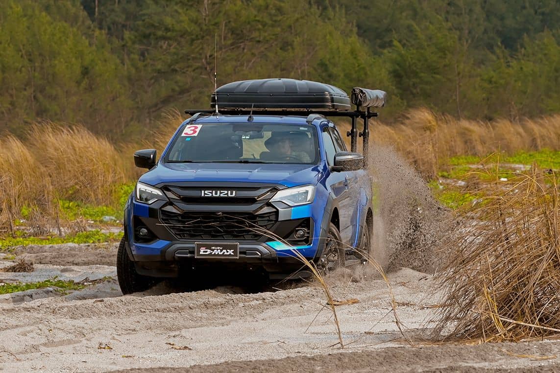 Drivers traveled 160 kilometers and set up camp.