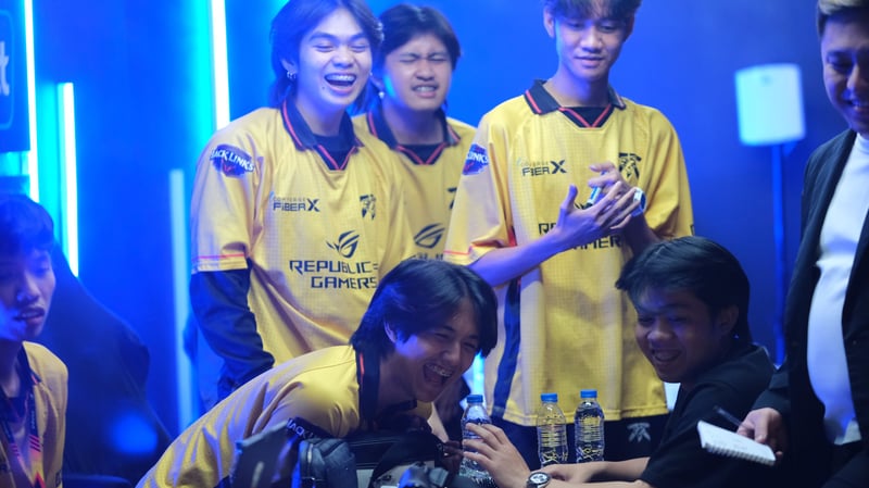 Fnatic ONIC PH makes history with win over RSG PH