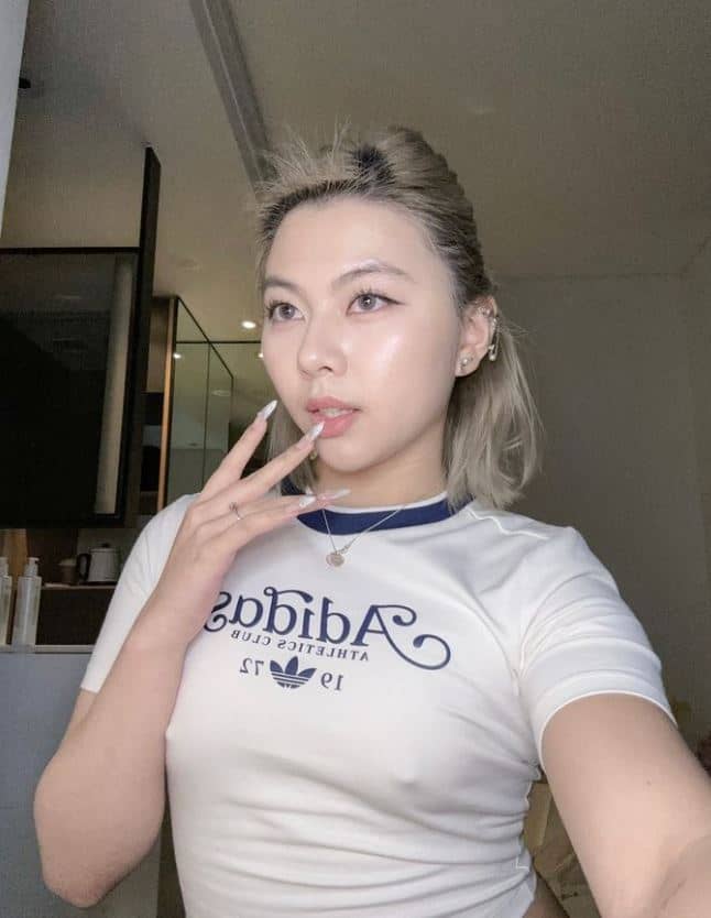 Chloe San Jose