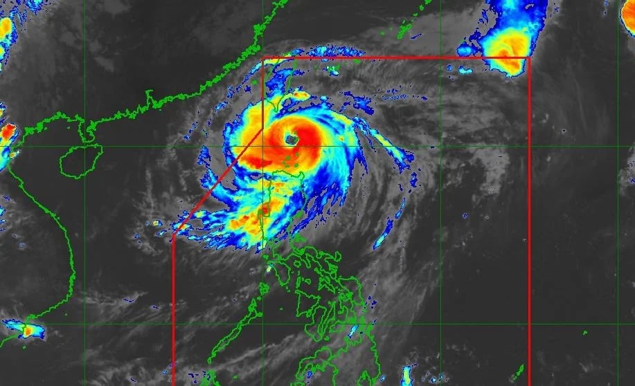 BAGYONG JULIAN PATULOY ANG PANANALASA