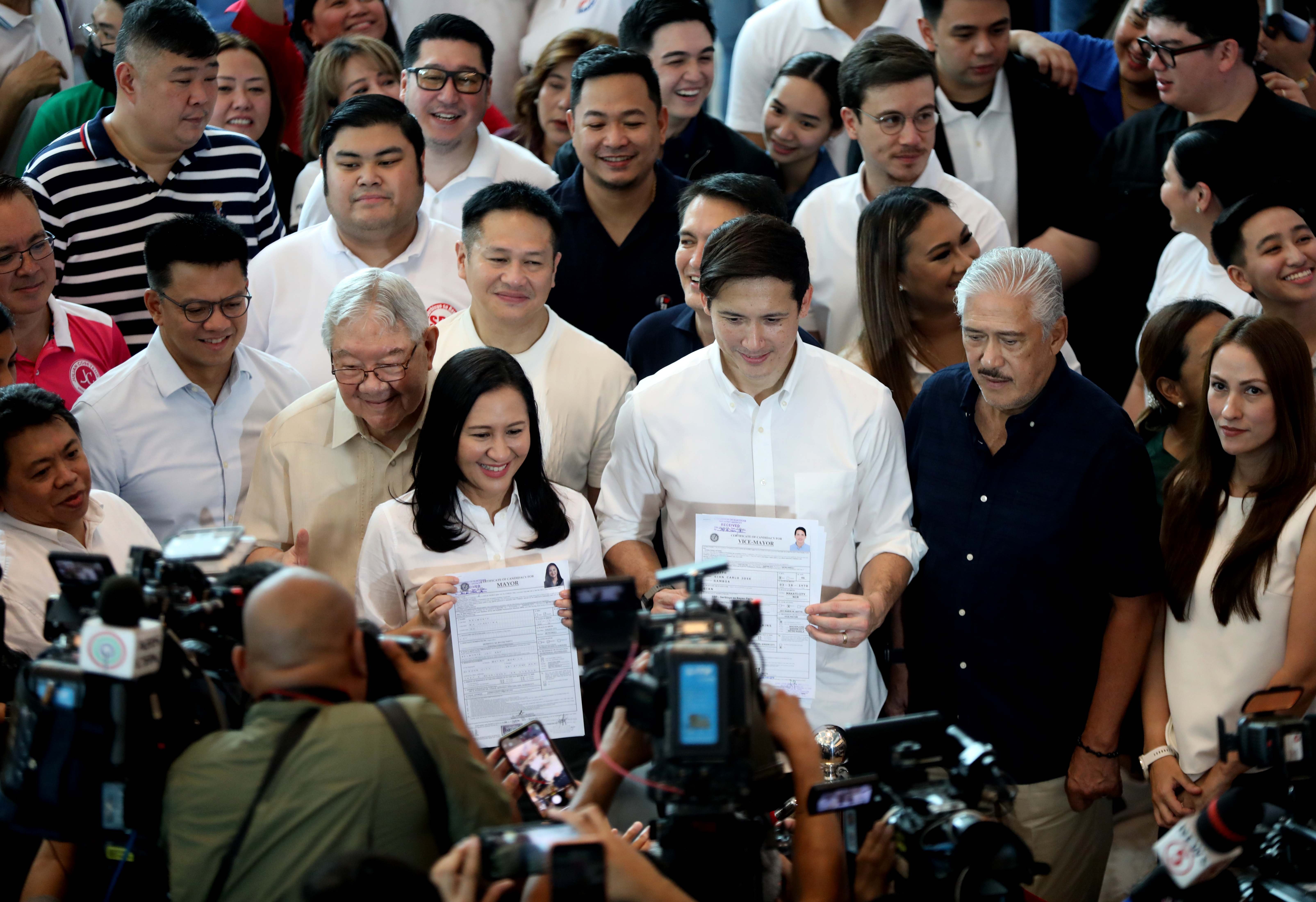 Election aspirants told: Minimize campaign materials, appearance