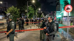 Tel Aviv shooting, stabbing attacks leave seven dead
