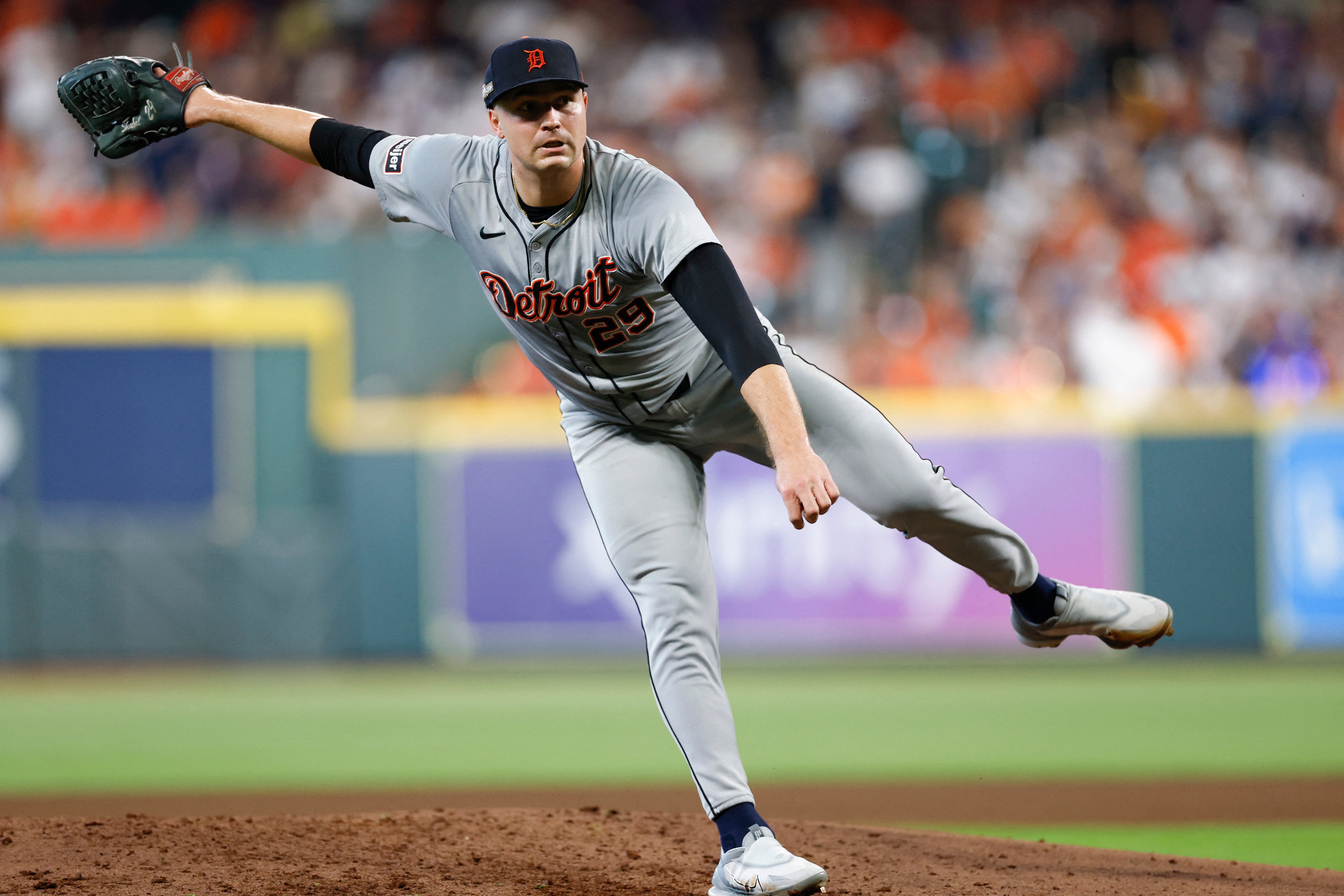 ROARING START: Tigers, Royals open MLB playoffs on high note