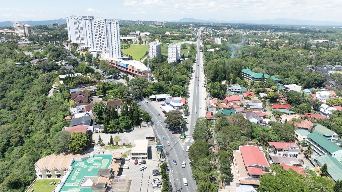 Tagaytay’s ridge has become a hotspot for property developers, with hotels, commercial, and residential projects sprouting alongside a vibrant mix of bed and breakfasts and restaurants.