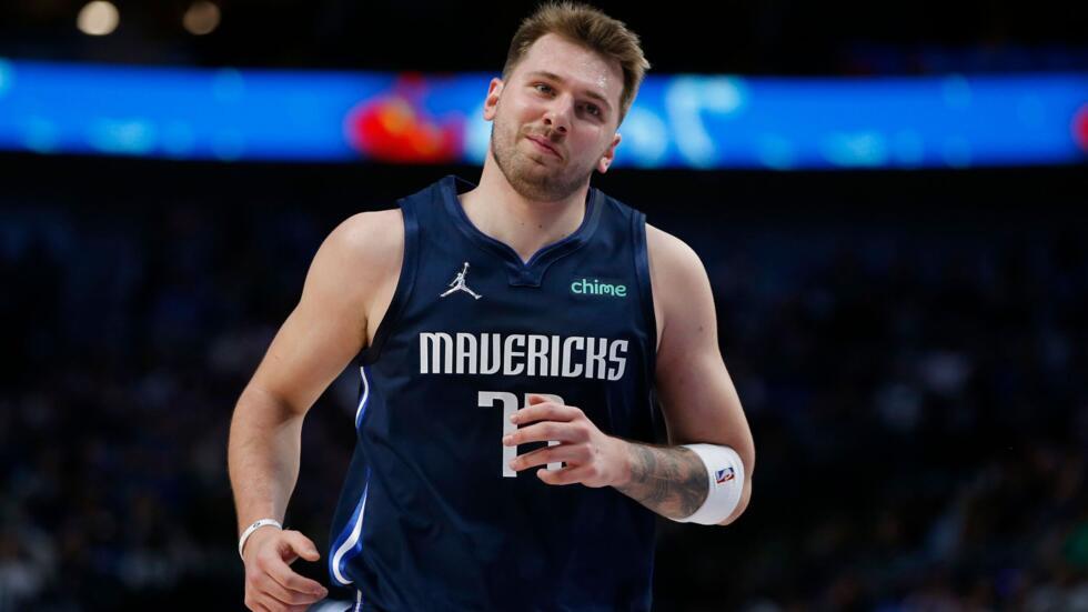 Calf injury slows down Mavs star