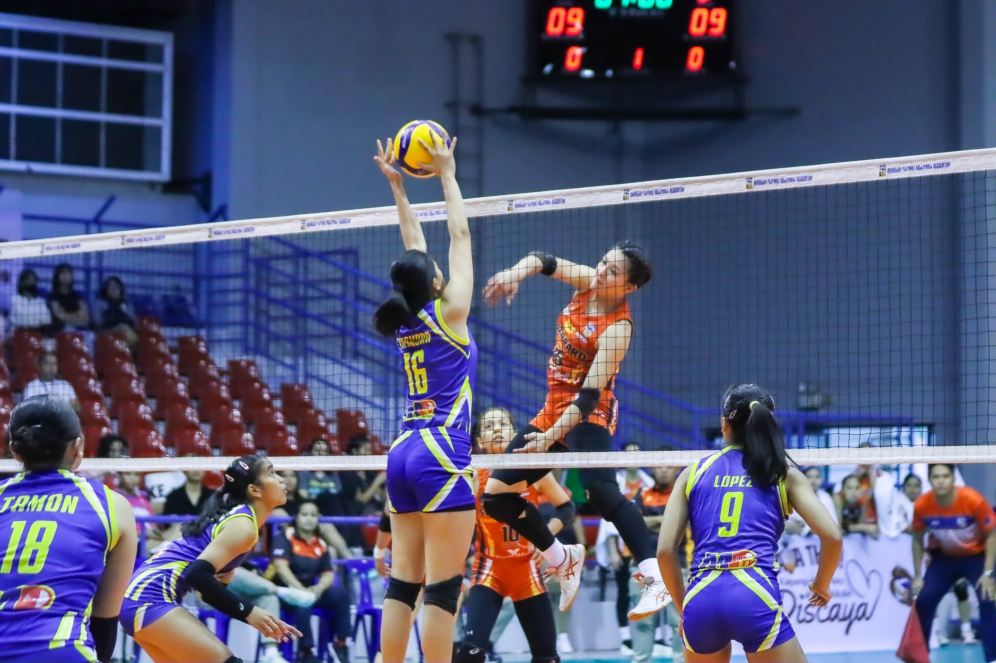 Rizal rips Negros; Caloocan prevails