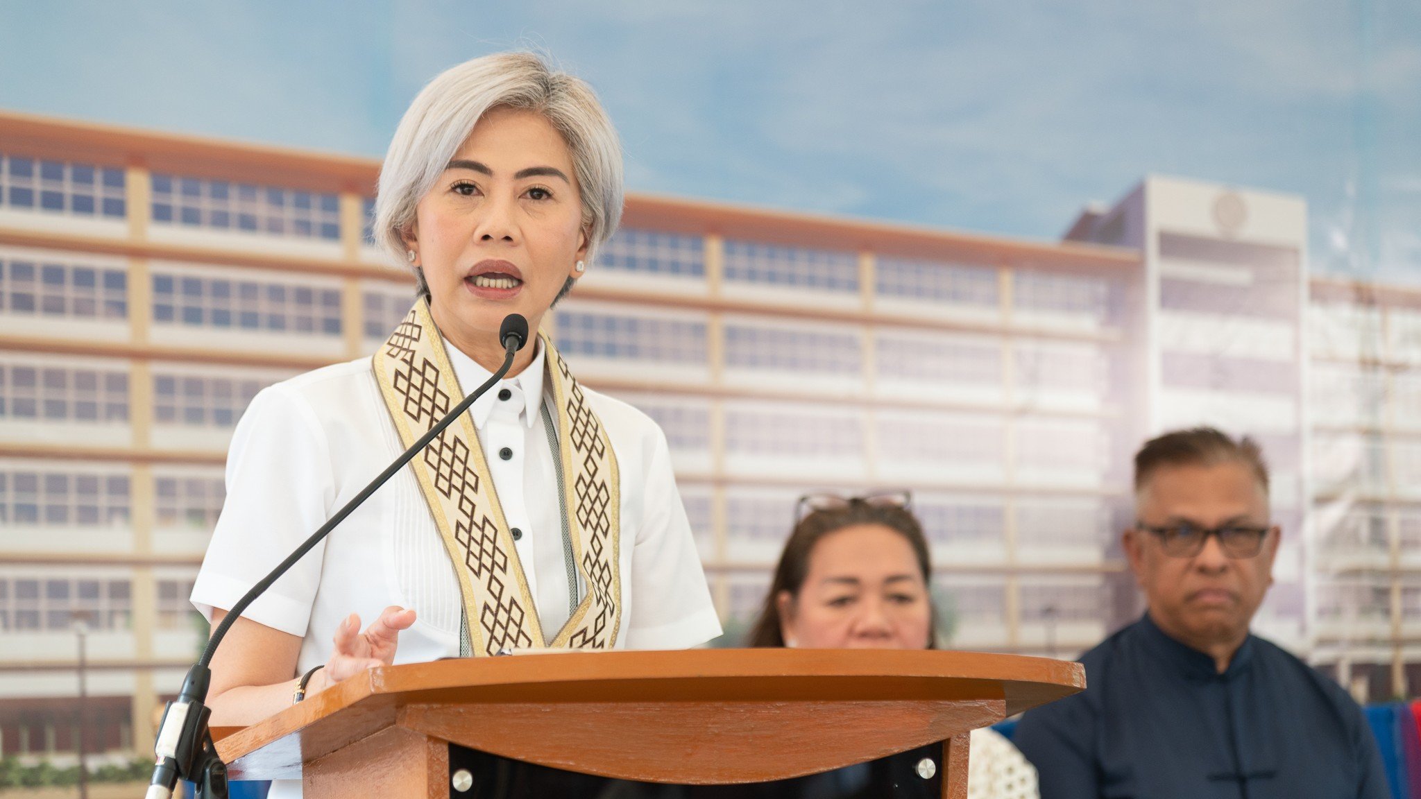 Manila LGU honors public school teachers