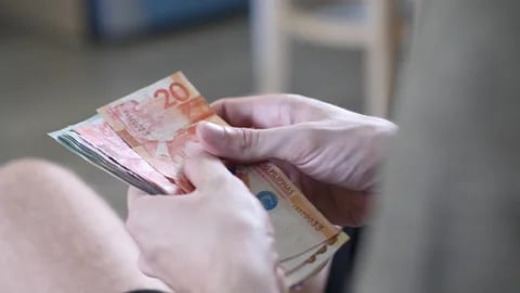 Caregiver accused of stealing elderly client’s cash