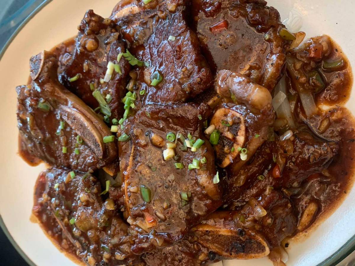 Wok fried marinated beef short ribs. Photo courtesy of Alexandria Denisse Carlos.