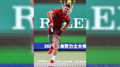 Rusty Djokovic makes 3rd round