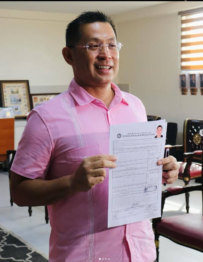 MALABON City Mayor Lenlen Oreta is shooting for a seat in the House of Representatives.