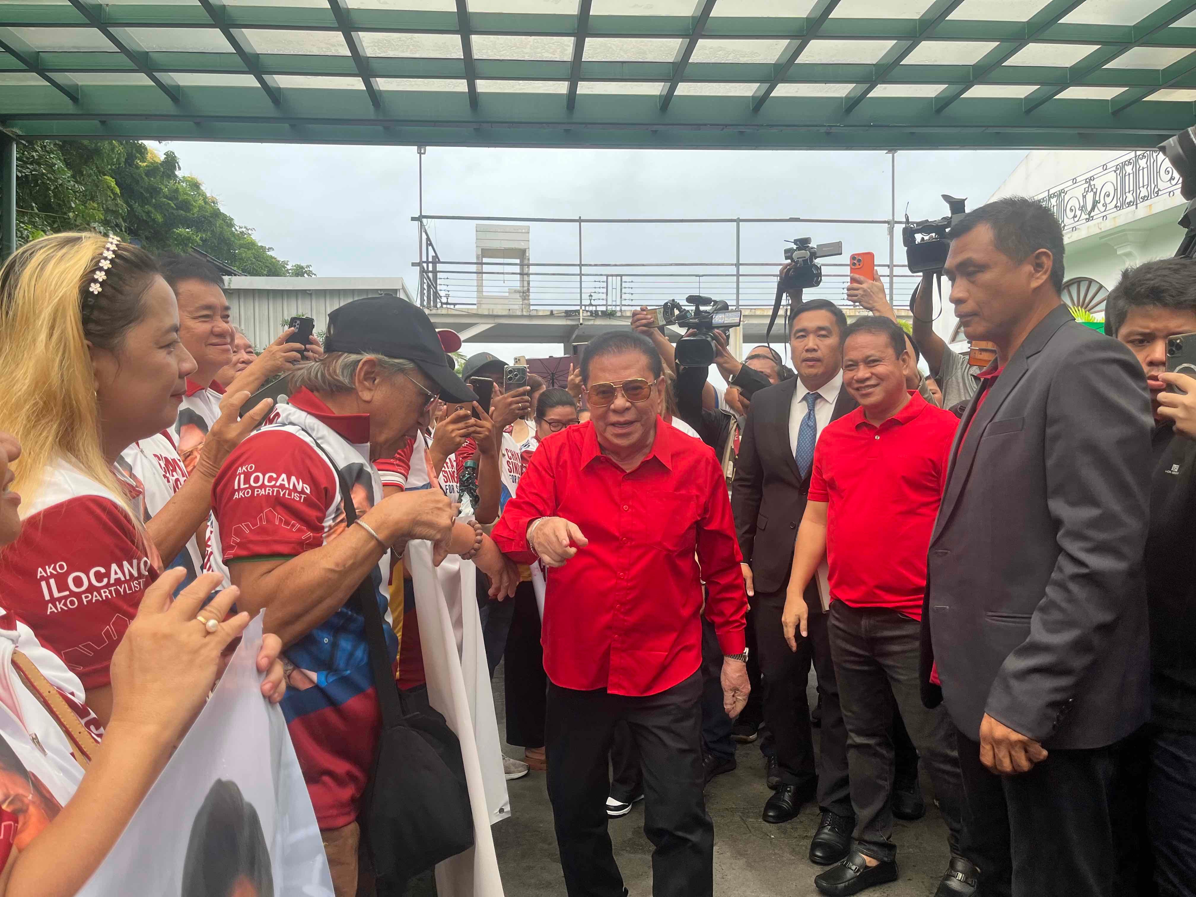 Chavit Singson files COC for Senator, seeks mass production of e-vehicles
