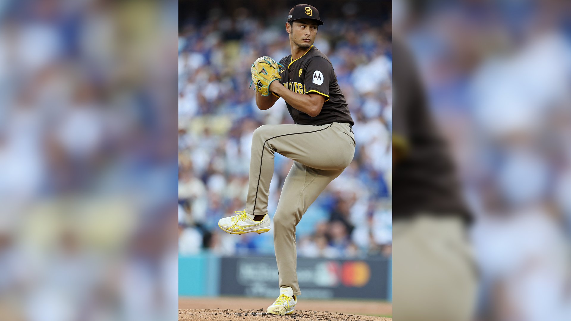 Darvish tames Ohtani, Dodgers