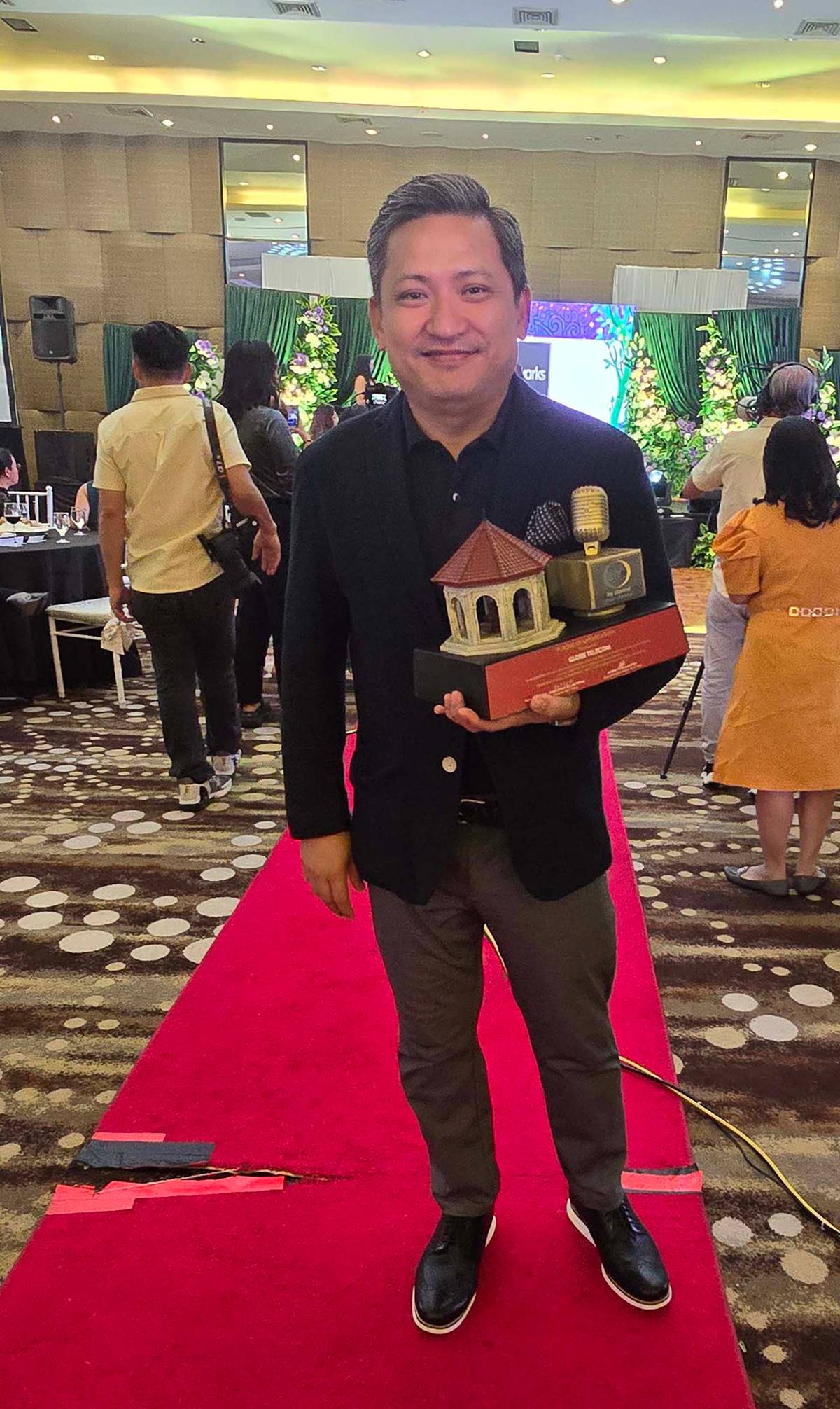 Patrick Gloria, Globe Telecom VP for External Affairs.