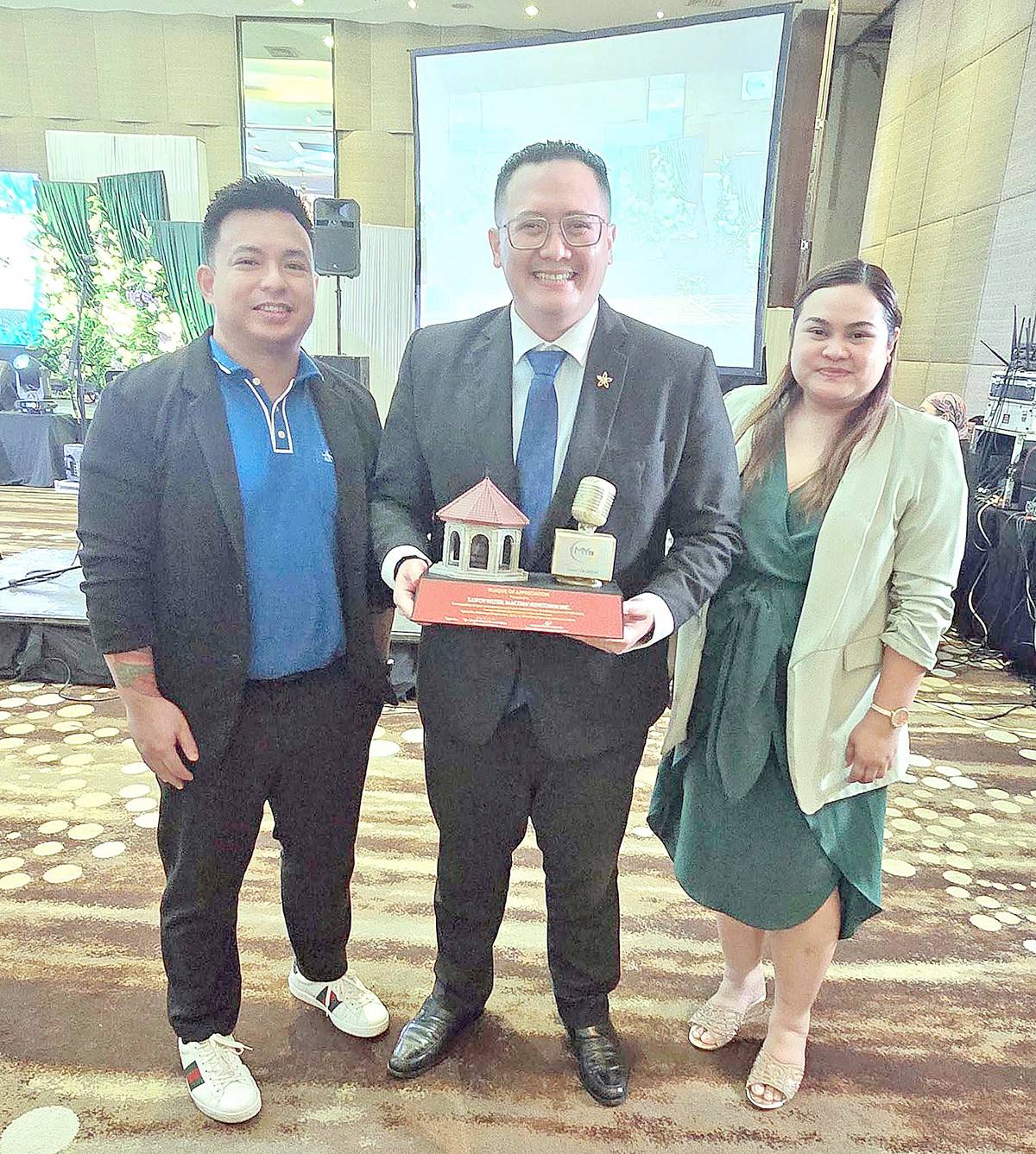 Savoy Hotel’s executive chef Coke Semblante, GM Josef Chiongbian and Maia Gomez.
