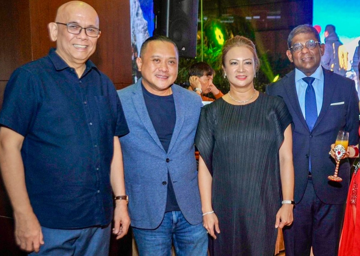 Roberto Bobby Alvarez, Jet Suarez, Atty. Alexis Suarez and Ambassador of Malaysia Malik Melvin Castelino.