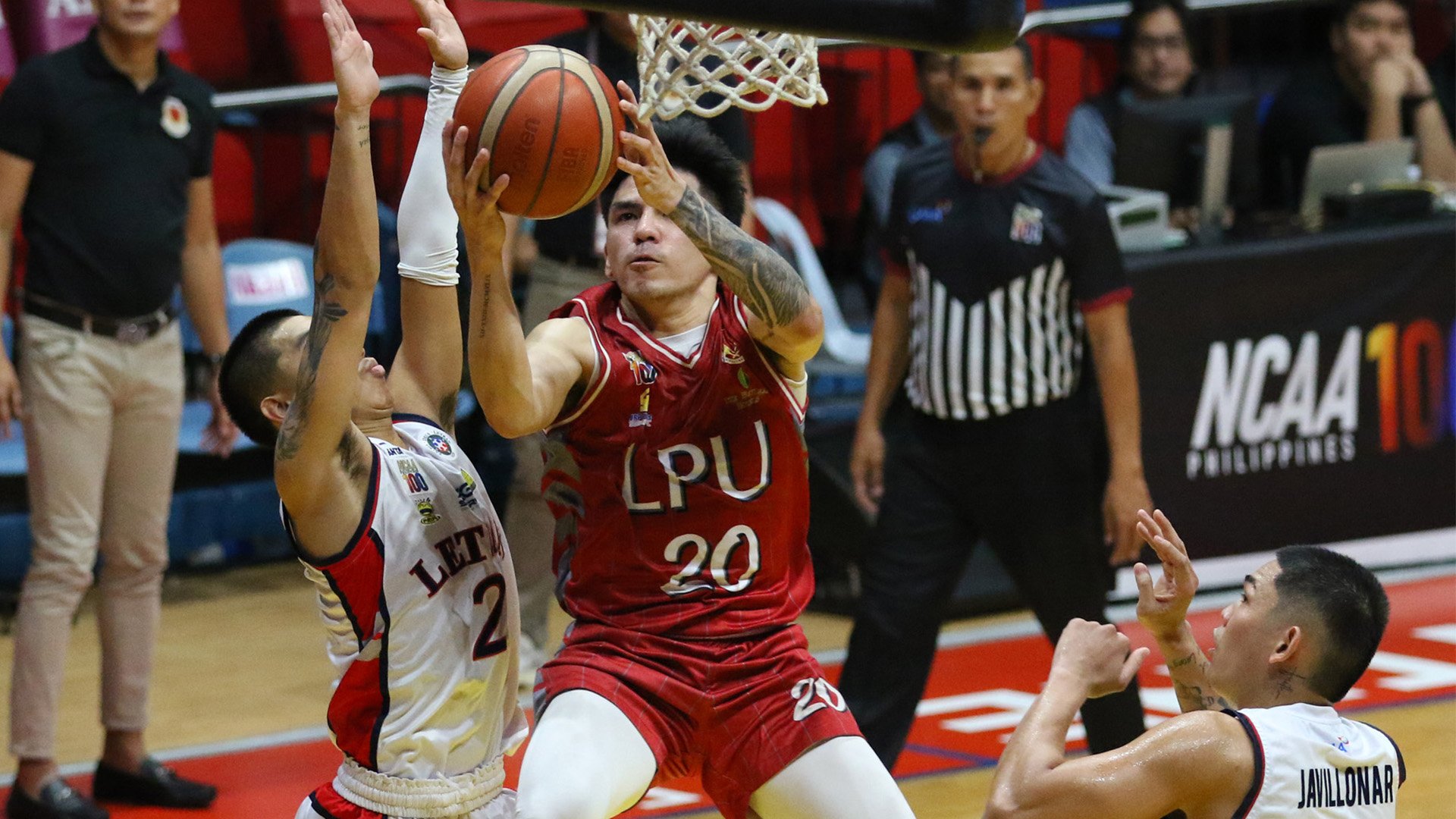 REVENGE PERFORMANCE: Pirates flaunt might, crush Knights