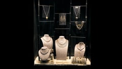 Gilded pleasures