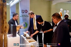 SMIC bares plastic tactic