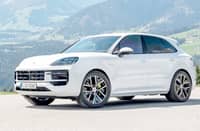 Porsche Cayenne E-Hybrid exemplifies the ultimate blend of performance and customer satisfaction.