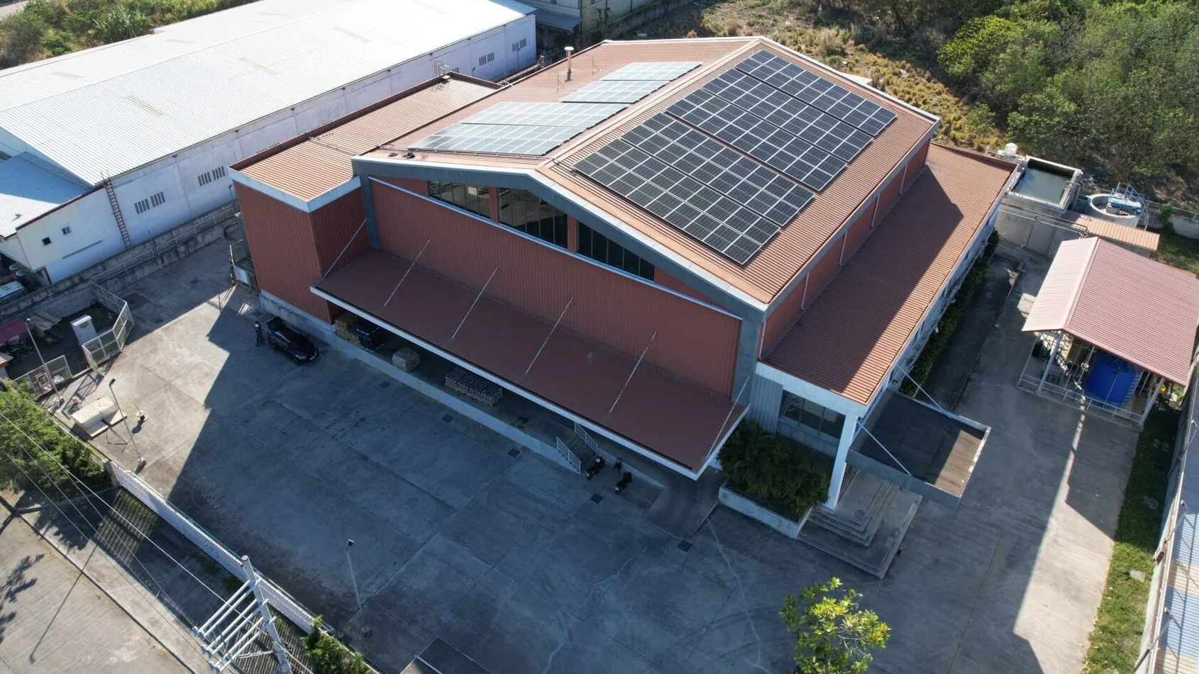 Local brewery goes green via solar power