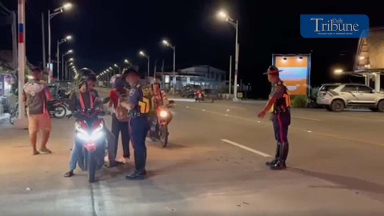 Motorcycles being pulled over for illegal aux lights