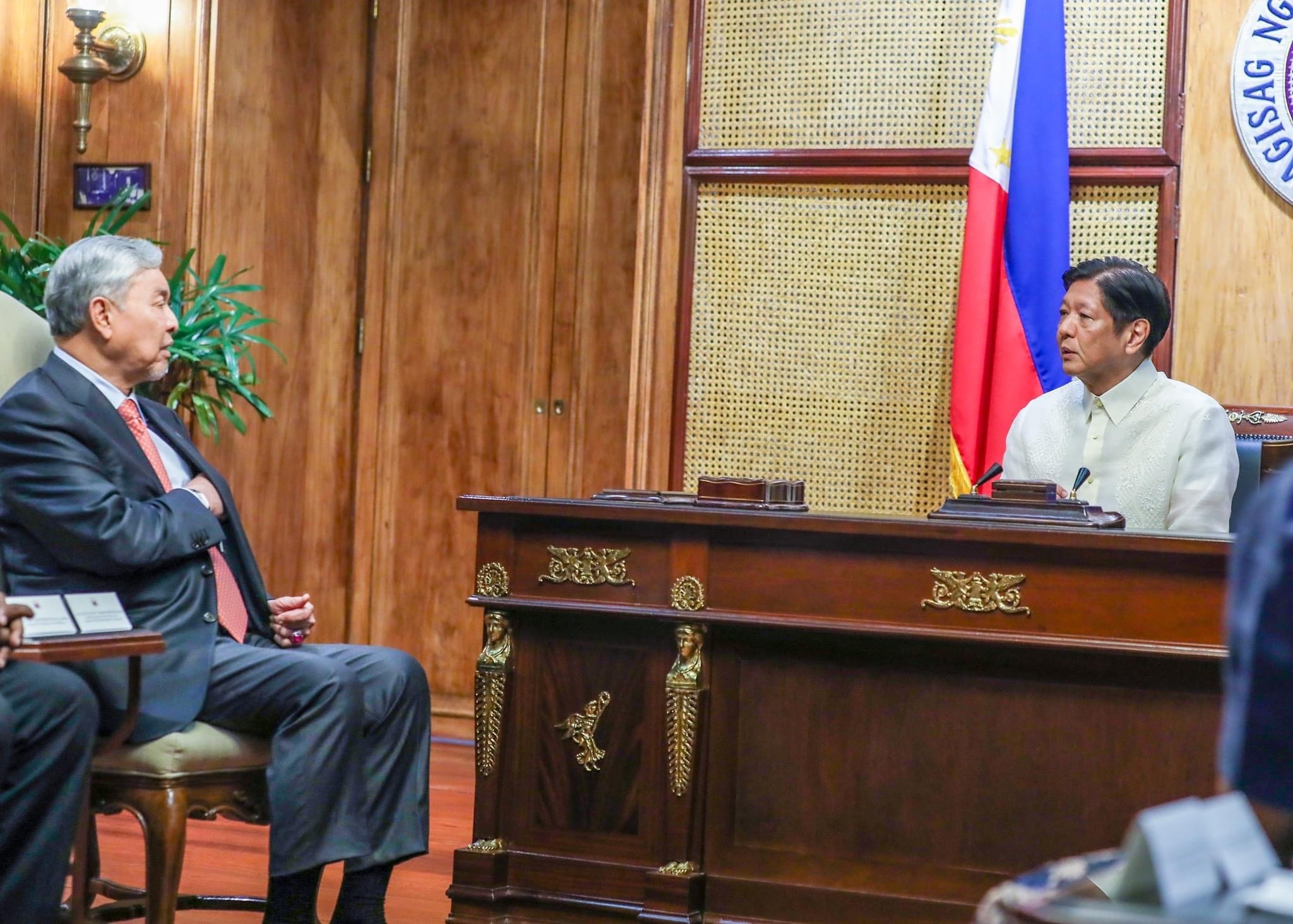 President Ferdinand Marcos Jr. welcomes Malaysian Deputy Prime Minister and Minister for Rural and Regional Development  Dr. Ahmad Zahid Bin Hamidi in Malacañan Palace