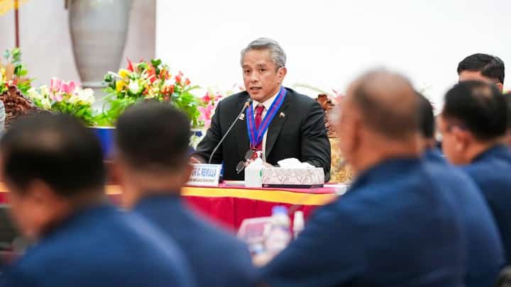 Remulla, PNP assure Duterte of protection, seek to rebuild trust