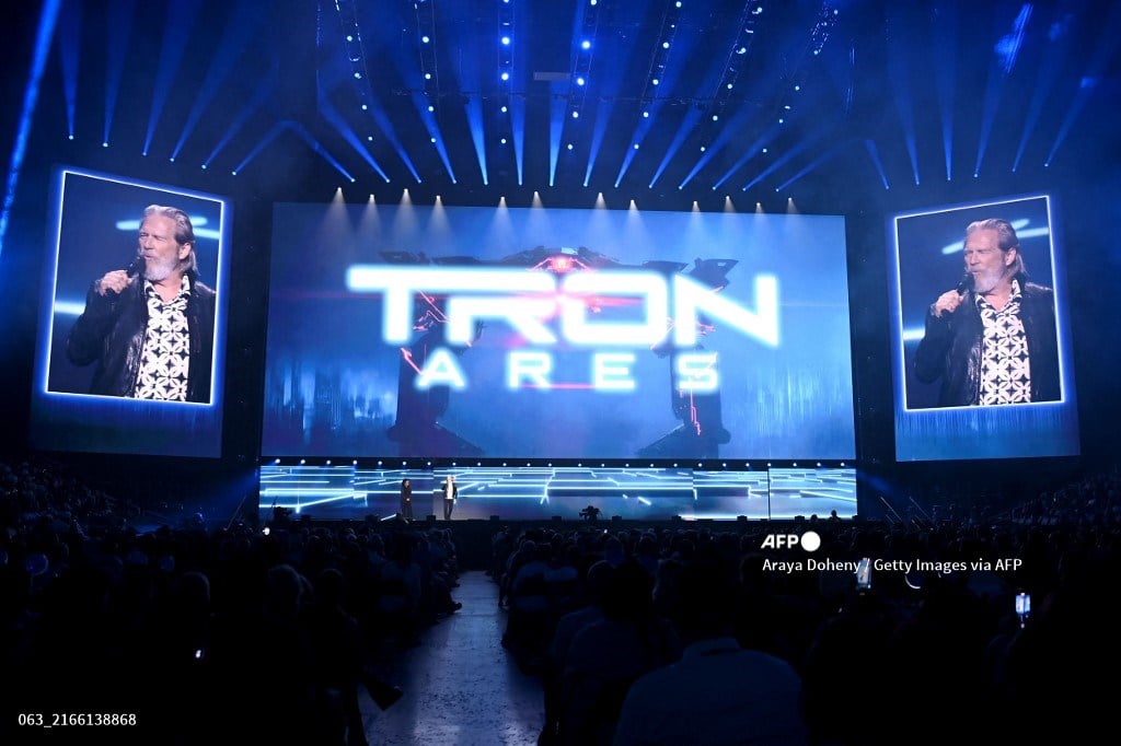Independent studio turns Disney's 'Tron' into video game