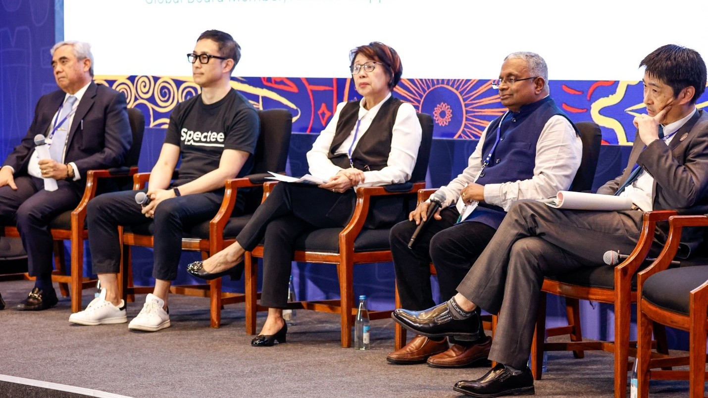Ayala Corp., SM Group sustainability flag bearers 