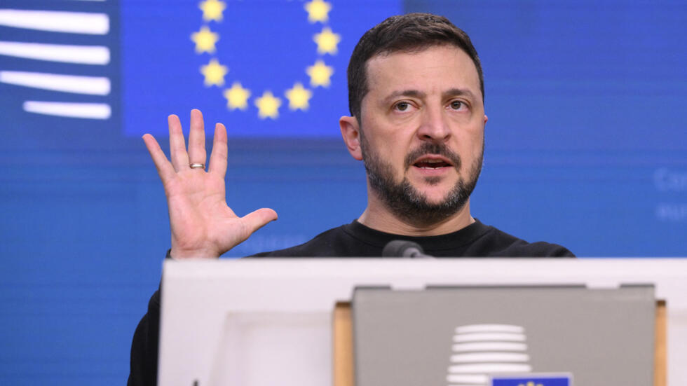Zelensky: N. Korea training 10,000 troops to fight in Ukraine 