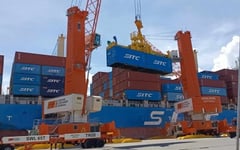 Visayas Container Terminal handles first gearless vessel